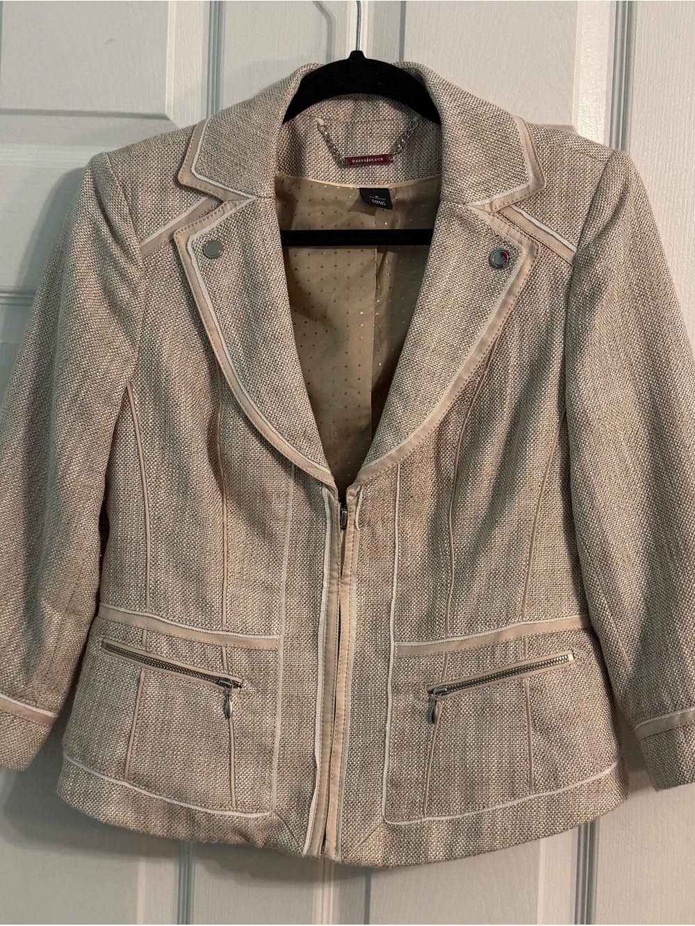 White House black market 3/4 sleeve Beige Women's Zip-Front Blazer Jacket